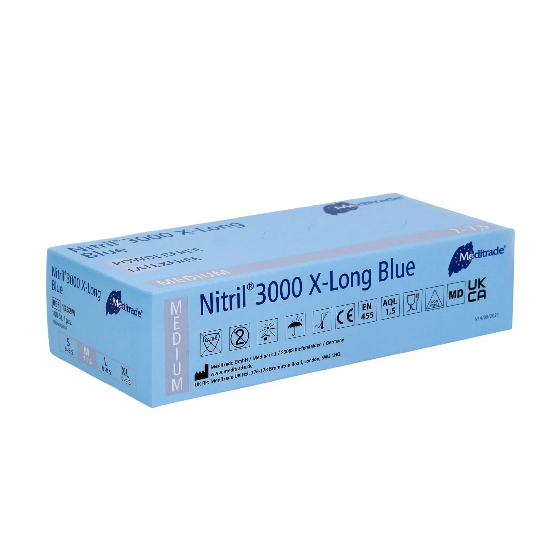 Eine Schachtel Meditrade Nitril® 3000 X-Long 100 Stk. Nitrilhandschuhe extralang, blau in Größe Medium, mit blauer Verpackung mit Produktdetails und Zertifizierungen. Diese Nitrilhandschuhe bieten Schutz durch die Meditrade GmbH.